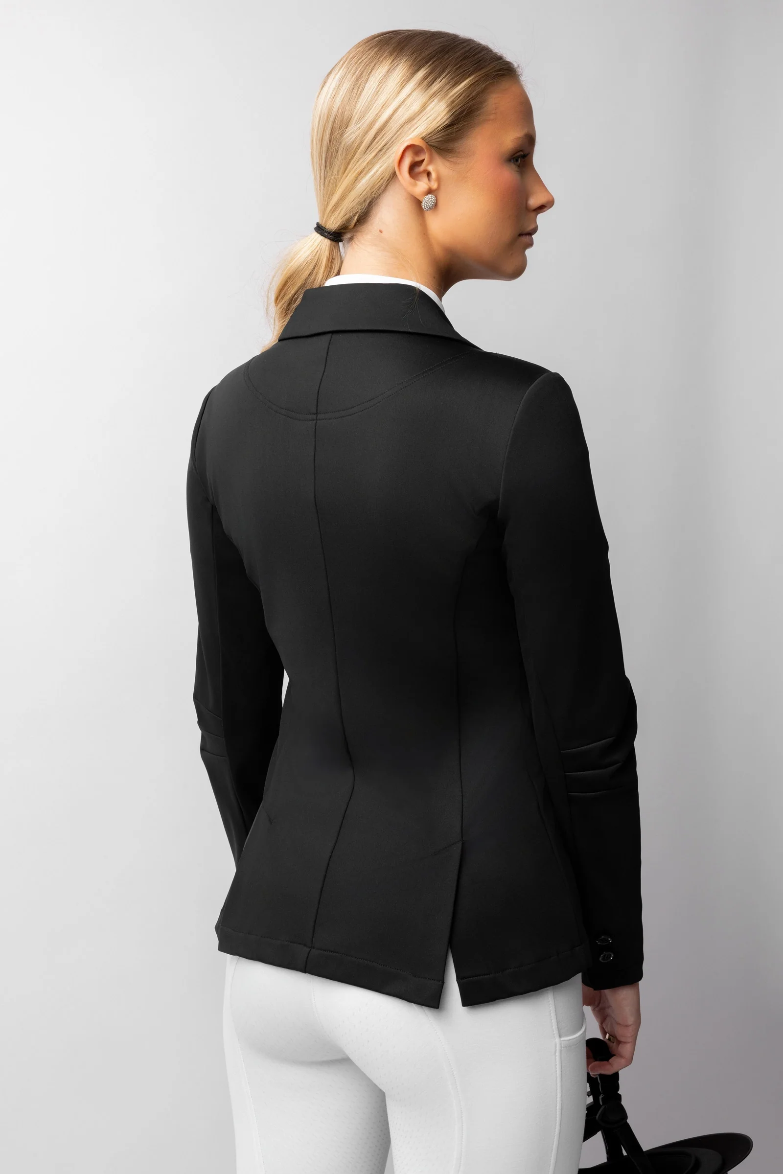 Horze Ada Women´s Showjacket With Glimmer - Image 5