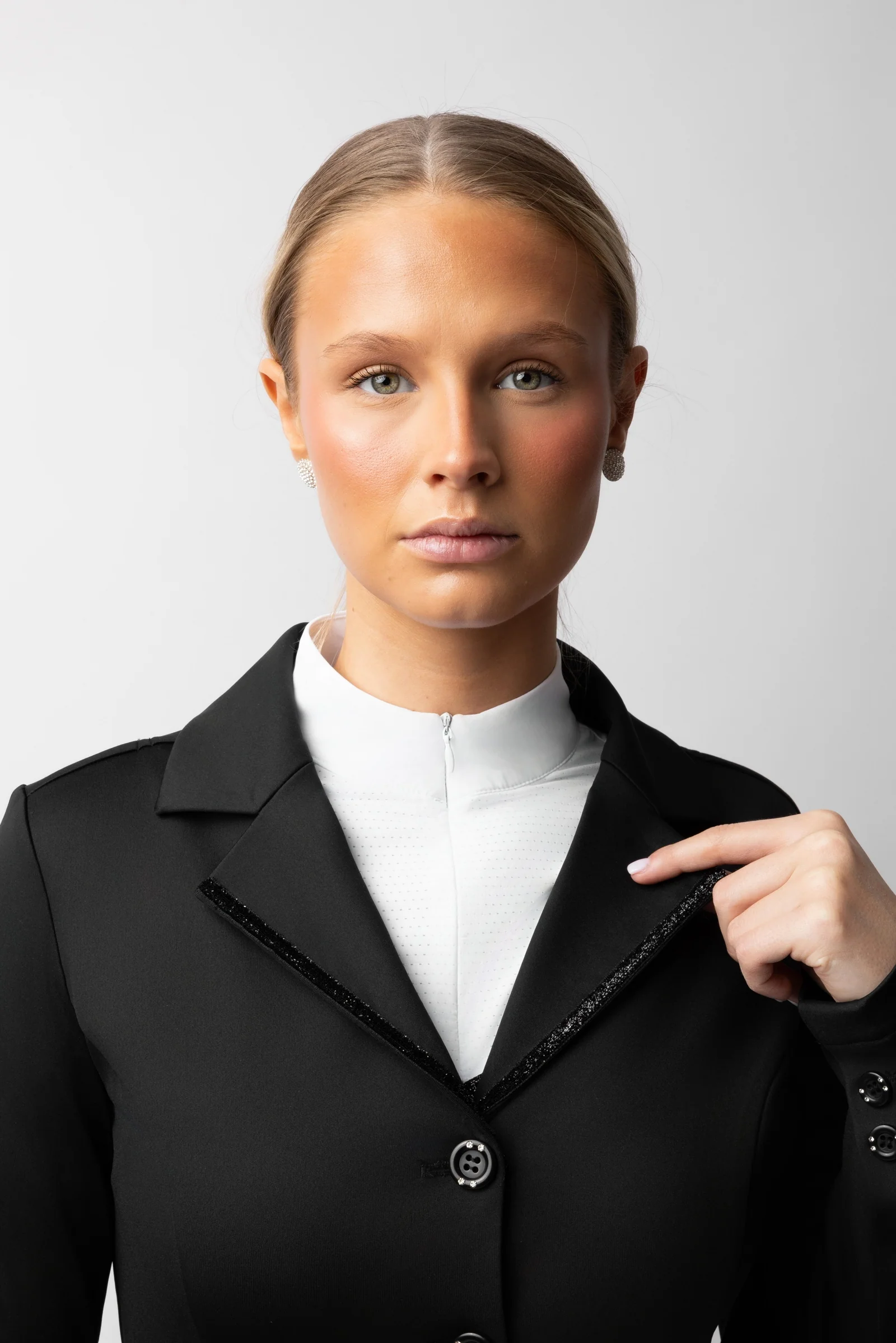 Horze Ada Women´s Showjacket With Glimmer - Image 8
